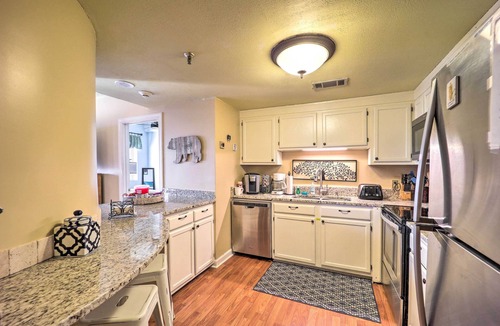 Sugar Mountain Condo | 3 Mi to Sugar Mtn Resort! Family Escape w/Balcony
