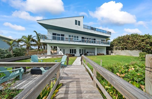Melbourne Beach House | 3 Palms Retreat
