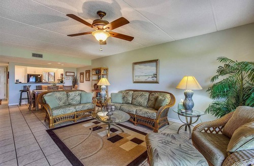 Butler Beach Condo | 30% Off Monthly + Free Tickets on Short Stays!