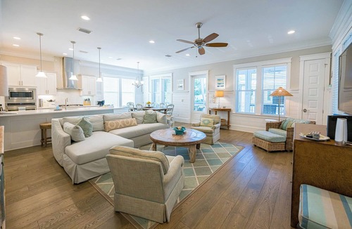 Santa Rosa Beach House | 30A Luxury Beach House - sleeps 11, dog friendly, great reviews!