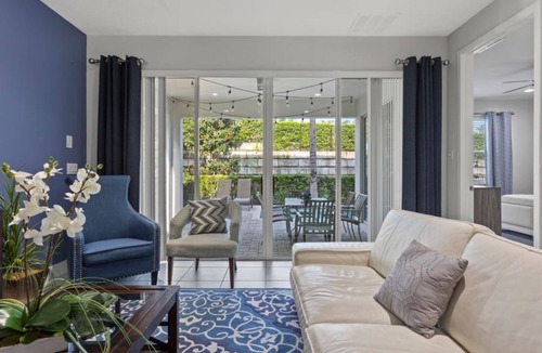 West Kissimmee Cottage | 360-7-pc-large and Luxury Villa