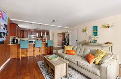 Newark House | 3BR w/Garage Parking | Near NYC & EWR