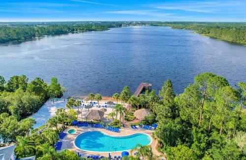 Bahama Bay House | 3rd floor condo w balcony gym restaurant near theme parks sauna