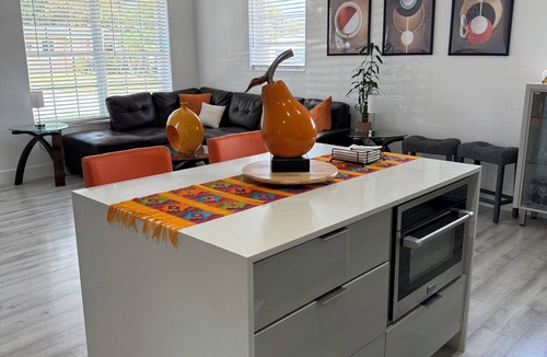 Boulevard Heights House | 4/2 Hollywood Retreat with Beautiful Pool - Minutes to Casino & Beach
