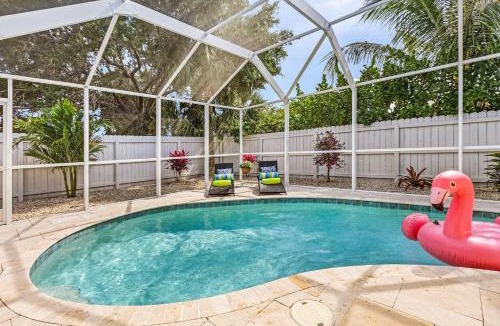 Central Naples House | 4 BDRMNaples LuxuryHtd PoolSuper-CleanPets ok