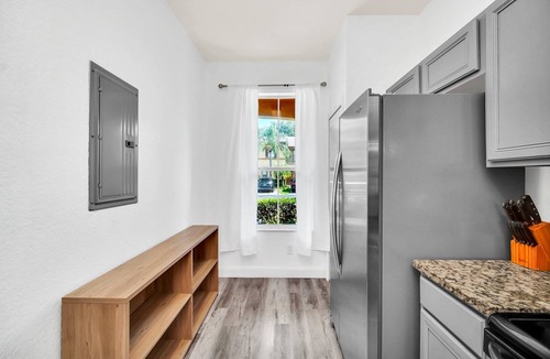 Regal Palms House | 4 Bedrm 3.5 Bath Home in Resort Community sleeps 10 Close to Theme Parks