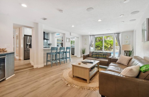 South Pinellas Community Council House | 4 Bedroom 3 Bath Pool Madeira Beach HideAway