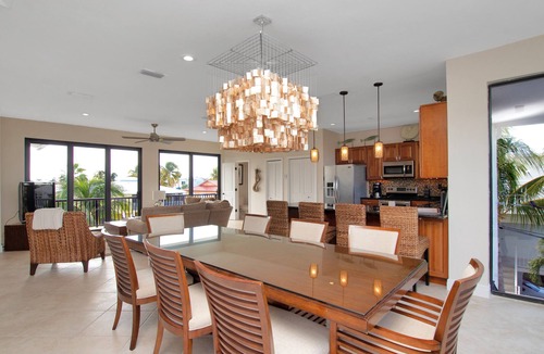 Islamorada House | 4 Bedroom home w/pool, DOCKAGE, beach access & more in Islamorada