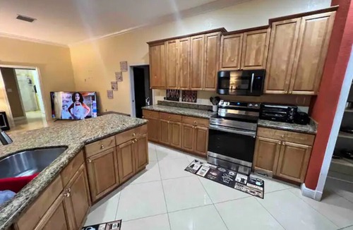Port Saint Lucie House | 4-bedroom house in superb Port St. Lucie with WiFi, AC