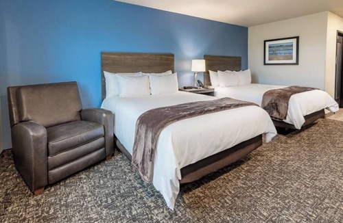Deep Creek Hotel | 4 Units w/Kitchen & Free Parking | 7 Mi to Punta Gorda Airport (PGD)