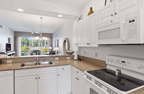 Naples Condo | #411 - First Floor, Sleeps 6 - Landscape View
