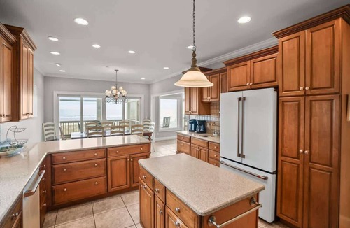 Saint Helena Island House | 412 Tarpon Blvd