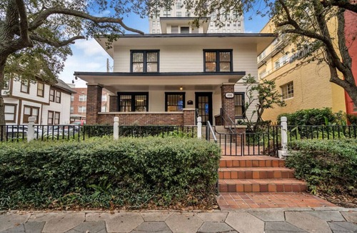 Downtown St. Petersburg House | 436 WHOLE PROPERTY · Downtown Historic District Estate (Home + Cottage)