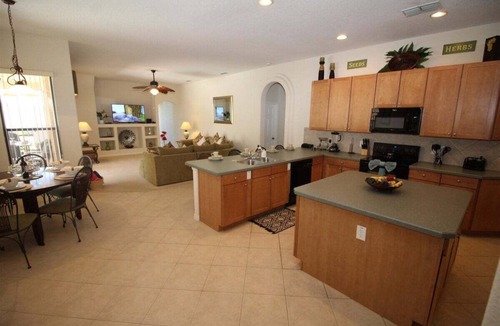 Legacy Park Villa | 440 - 5-Bedroom Family Retreat with Pool, Spa & Game Room