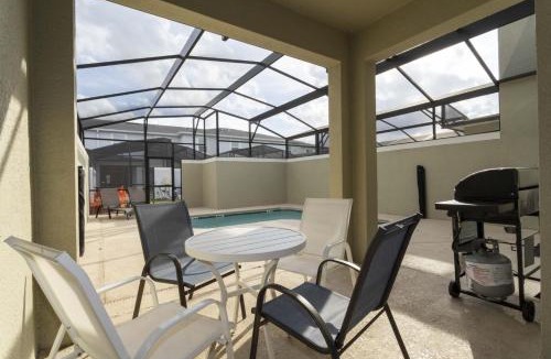Kissimmee Villa | 4BR/3BA Private Pool Storey Lake Resort – Best Location Near Disney!