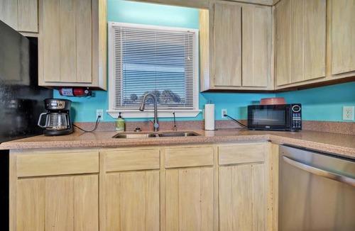 Edisto Island House | 4BR/4Bth Direct Oceanfront,House,Covered Porch and fireplace!