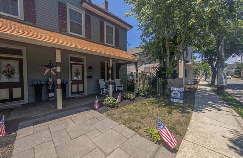 West Cape May House | 4BR WCM - Linens Included, Pet Friendly, Beach Box