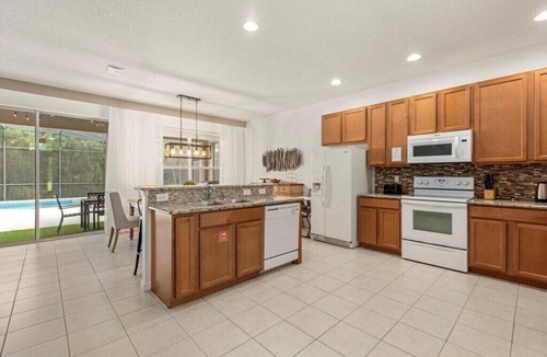 Bellavida House | 5 BD/3.5 BA/Bella Vida (361 LF)