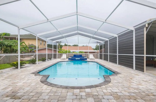 Bay Port Colony Resort | 5 Bedroom Luxury Resort Style Pool House