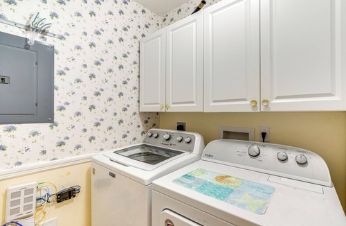 Biggar Condo | 5 Mi to JetBlue Park: Condo w/Pool & Pickleball