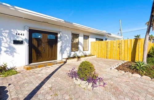 North Bay Village House | 5 stars-EXCLUSIVE BLUE HOUSE by Stay Sol