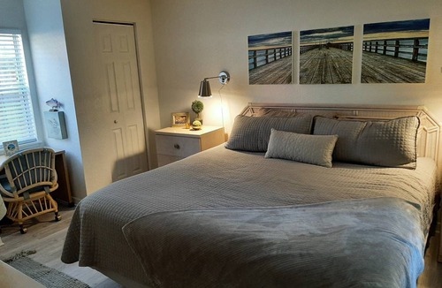 Gillespie Park Cottage | 52 m² Cabin ∙ 1 bedroom ∙ 6 guests
