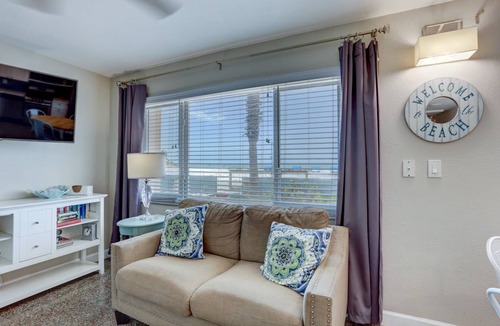 North Redington Beach Condo | 52 m² Condo ∙ 2 bedrooms ∙ 6 guests