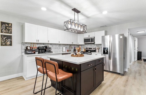 Pinellas Park House | 5BR Spring Break - Saltwater Pool & Patio! Near Beaches & Downtown St. Pete