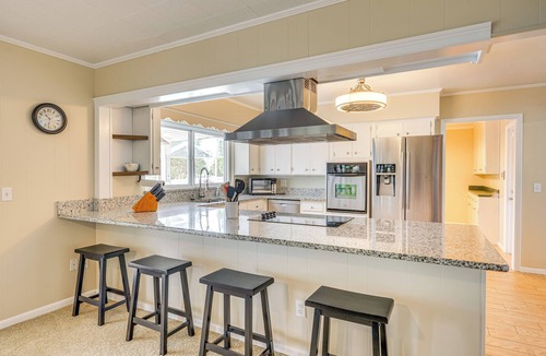 Winter Haven House | 6 Mi to Legoland: Retreat w/Pool & Fenced Yard
