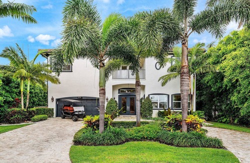 Delray Beach House | 6BR Delray Beach Villa; 100 yards to the Public Beach; & 1 mile to Atlantic Ave