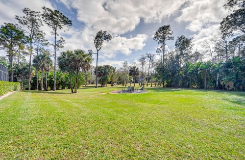 Naples House | 7 Mi to Great Wolf Lodge Water Park: Luxury House