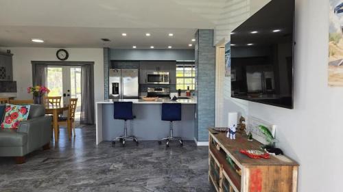 Laguna Shores House | 7834 Buccaneer