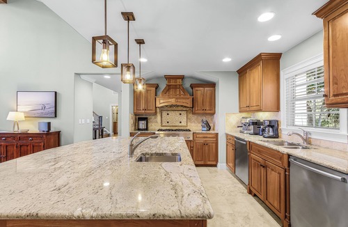 Captiva House | 7BR Luxury Captiva Retreat with Private Pool & Spa, Steps to Beach
