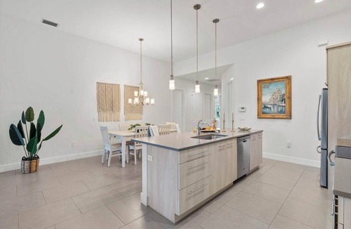 Naples Park House | 811 Stylish Naples Villa-Private Heated Pool-Near Beach