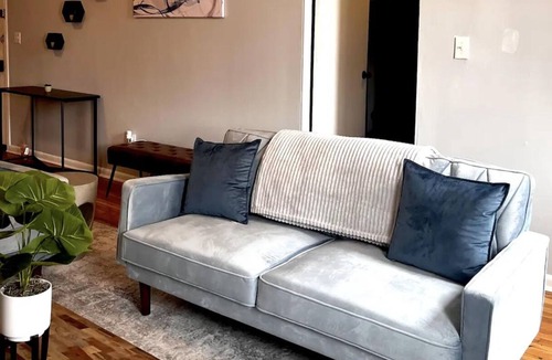 East New York House | A 3 bedroom 1 bathroom can fit 6 guests. Welcome to your home away from home
