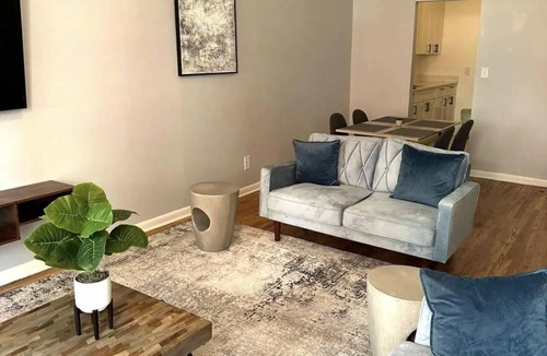 East New York House | A 3 bedroom 1 bathroom can fit 6 guests. Welcome to your home away from home