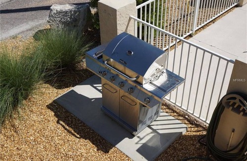 Englewood Condo | A Beautiful Sunset Awaits - Only a Few Steps to Beach
