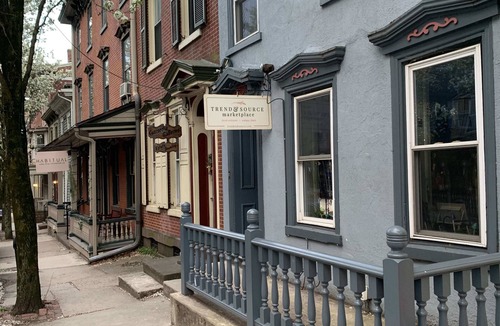 Ashfield House | A Comfortable Home with the Best Location in Downtown Jim Thorpe