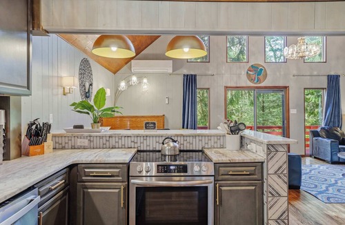 Lake Harmony Estates House | A-Frame Speakeasy | Hot Tub, Game Room, Gin Joint