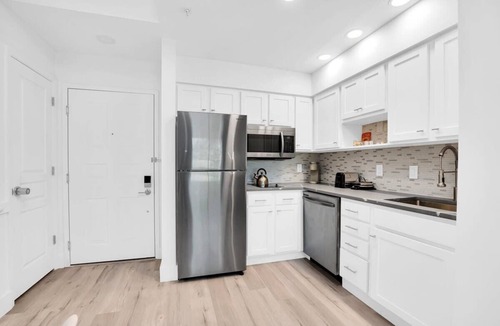 Florida Central Atlantic Coast Apartment | A galaxy 1mile to Disney Springs