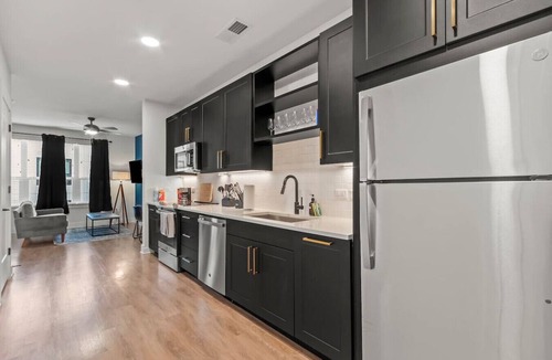 North Hyde Park Apartment | A+ Relaxing Studio | Walk to Raymond James Stadium