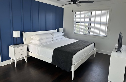 Lake Alfred Cottage | Adams Estate - Gardner #1D