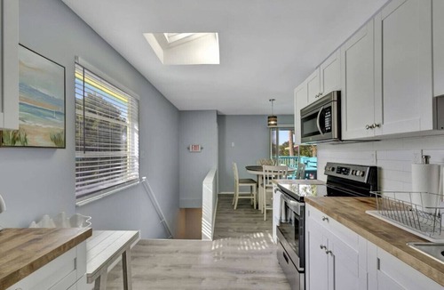 Indian River Estates House | Adorable 1 BR carriage house!