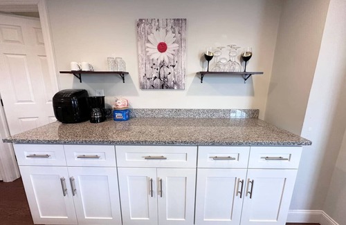 Pittsburgh House | Adorable 1 BR on the mount