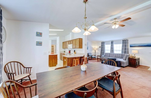 Country Club Estates House | Affordable dog-frienedly beach home w/private deck, gas grill, enclosed yard