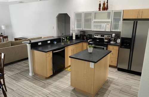 North Port House | Affordable Luxury in A Private and Quiet Setting