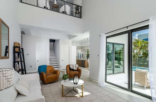 Isles of Capri House | Aloha Nani Hilo