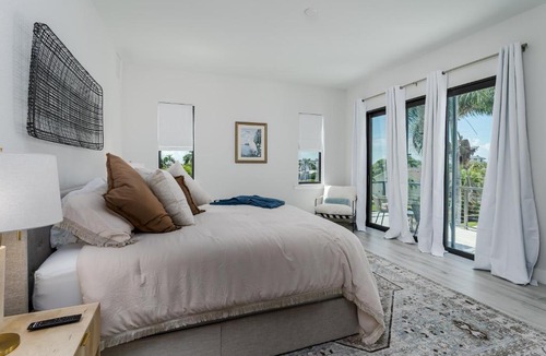 Isles of Capri House | Aloha Nani Hilo