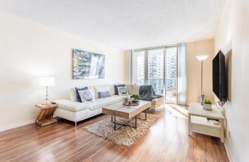 Sunny Isles Beach Apartment | Amazing 1BR true HIGH OCEAN RESERVE-STR-01363