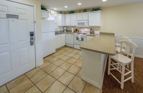 Clarkesville Apartment | Amazing 2BD/2BA by Blue Ridge Mountains